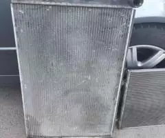 Element radiator cu prindere mecanica, aluminiu, plastic, cv. automata cod produs 4f0121251r