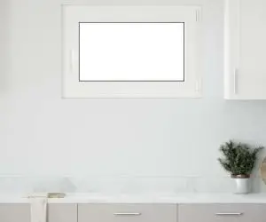 vidaXL Fereastra de subsol „RISOR” 90x60 cm Ptrn DIN Dreapta Alb
