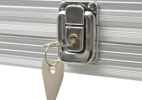 Set de poker cu 1000 de jetoane cu laser din aluminiu - 4/5