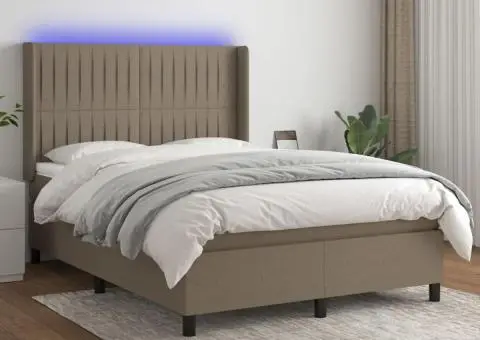 Pat cu arcuri, saltea și LED, gri taupe, 140x200 cm, textil - 1/5