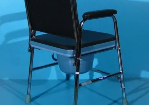 Scaun cu WC fix NOU - 6/10