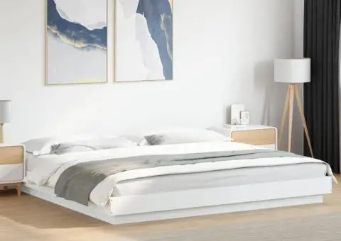 Cadru de pat cu lumini LED, alb, 200x200 cm, lemn prelucrat - 1/5