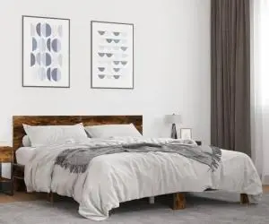 vidaXL Cadru de pat, stejar fumuriu 150x200 cm lemn prelucrat și metal