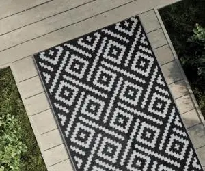 vidaXL Covor de exterior, ARAKIL alb și negru, 80x250 cm, PP