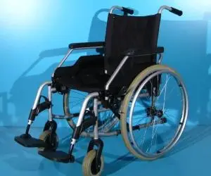 Scaun cu rotile Meyra   latime sezut 48 cm
