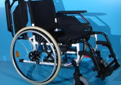 Scaun cu rotile -Dietz   latime sezut 48 cm - 3/7