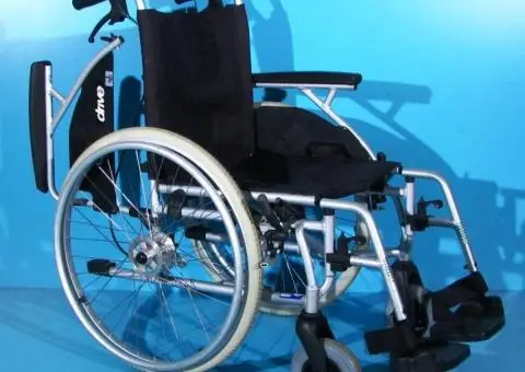 Scaun cu rotile Drive - latime sezut 45 cm - 3/7