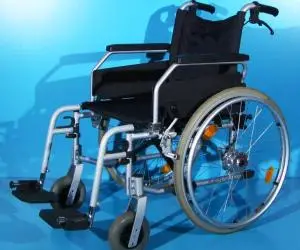 Scaun cu rotile  Ibesco MD - latime sezut 48 cm