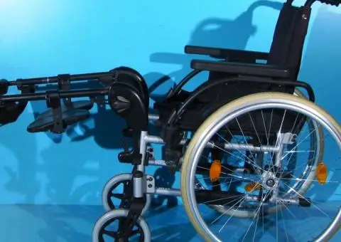 Scaun cu rotile Breezy - latime sezut 40 cm - 2/9