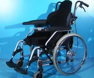 Scaun cu rotile Meyra - latime sezut 53 cm