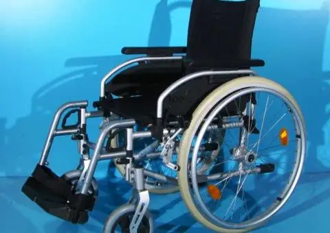 Scaun cu rotile B+B - latime sezut 40 cm - 1/7