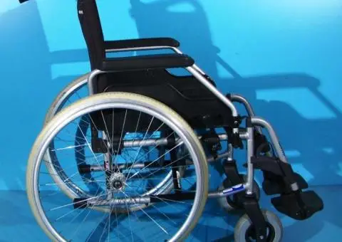 Scaun cu rotile  Meyra - latime sezut 43 cm - 4/7