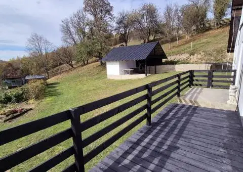 Casa in Muntii Apuseni cu 114.144 mp teren - 9/10