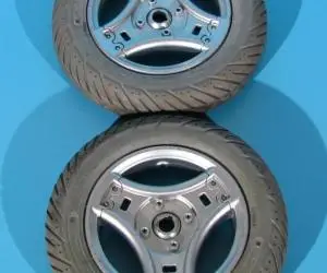 Roata originala cu cauciuc plin pentru carucior electric - 3.00-8