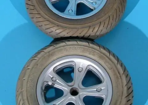 Roata originala cu cauciuc si camera  3.00-8 - 1/3