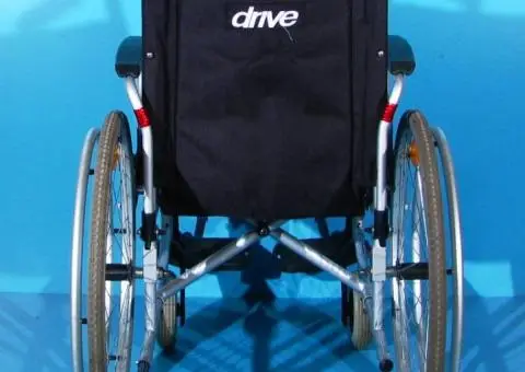 Scaun cu rotile  Drive - latime sezut 45 cm - 6/7