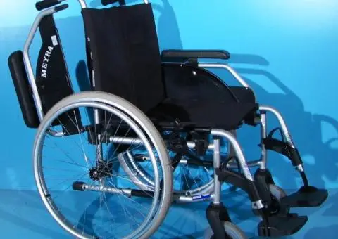 Scaun cu rotile  Meyra - latime sezut 51 cm - 3/7