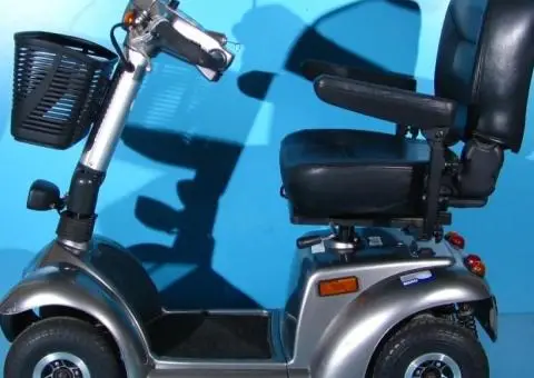 Scuter electric  B+B Fortis - 6 km/h - 1/10