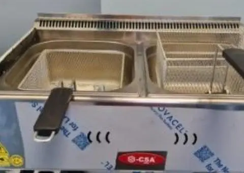 Utilare shaormeri / Fast Food - Grill pe gaz / Friteuse Gaz / Aparate shaorma / Hote - 6/7