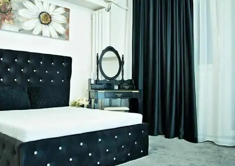 Alege să fii model online cu succes garantat. - 4/7