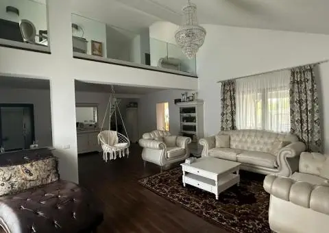 GM1731Casă de vânzare în Ogrezeni – Proprietate premium, mobilată - 1/10