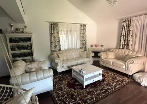 GM1731Casă de vânzare în Ogrezeni – Proprietate premium, mobilată - 4/10
