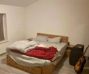 De vânzare – Casă in Castelu