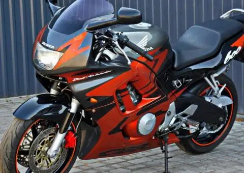 CARENE / honda cbr 600 F - 4/5