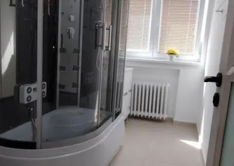 GM1736 Inchiriere apartament Unirii-Traian nemobilat 5 camere , totul nou - 8/10