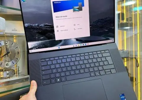 Reparatii laptop Bucuresti la domiciliu - Service PC - Instalare Windows 11 - 1/5