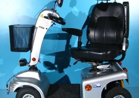 Scuter electric pentru batrani-Shoprider cu 6km/h - 2/10