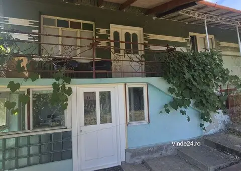 Vanzare casa in Almasu Mare - 2/10