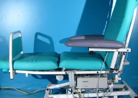 Scaun medical electric pentru tratament și recoltare sânge Digiterm Comfort 4 - 3/10