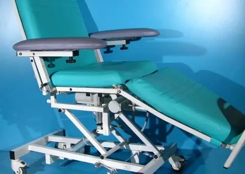 Scaun medical electric pentru tratament și recoltare sânge Digiterm Comfort 4 - 9/10