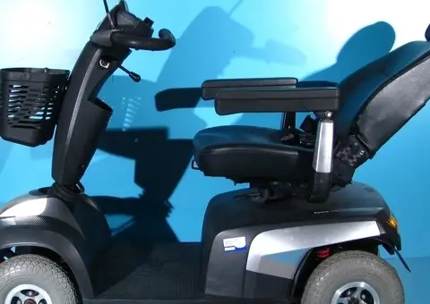 Scuter electric batrani Invacare Comet Ultra - 10 km/h - 3/10