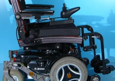 Carucior electric  Permobil C300 - 6 km h - 6/9