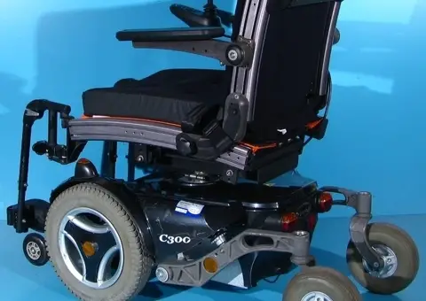 Carucior electric  Permobil C300 - 6 km h - 9/9
