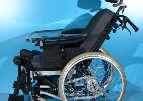 Scaun cu rotile  Invacare   latime sezut 36 cm - 2/10