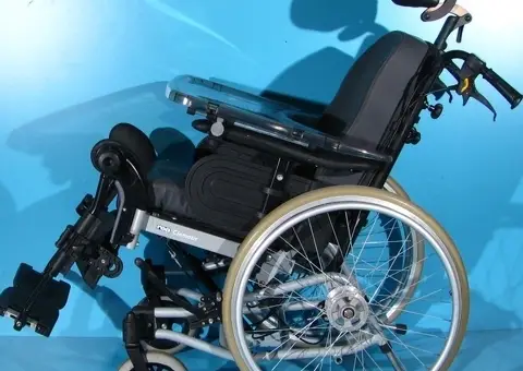 Scaun cu rotile  Invacare   latime sezut 36 cm - 3/10