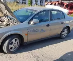 Dezmembrez Opel VECTRA C 2002 - 2009 2.0 DTi Motorina - Imagine 1