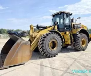 Încărcător frontal Caterpillar 972M / 2018