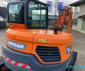 Excavator Doosan DX85 R-3 / 2016 - Imagine 8