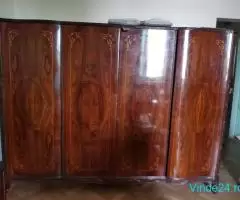 Vand mobila tarnaveni - lemn masiv cu intarsii - Imagine 7