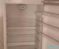 Vand două frigidere stare foarte bună - Imagine 9