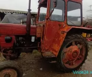 Vând tractor 445 - Imagine 1