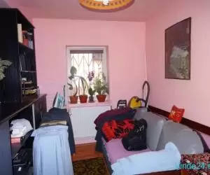 De vanzare apartament 4 camere  la casa  Piata Traian
