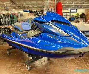 Yamaha 2023 GP1800R HO Jetski - Imagine 1