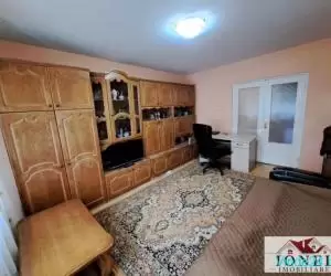 Apartament doua camere de vanzare in Zlatna - Imagine 6
