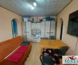 Apartament doua camere de vanzare in Ocna Mures - Imagine 2