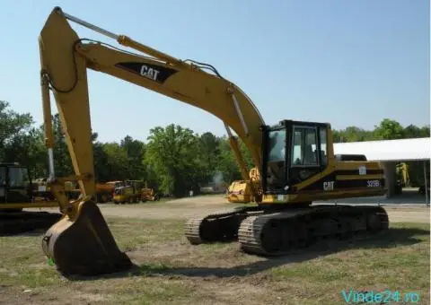 Inchiriem excavator pe senile - 1/3